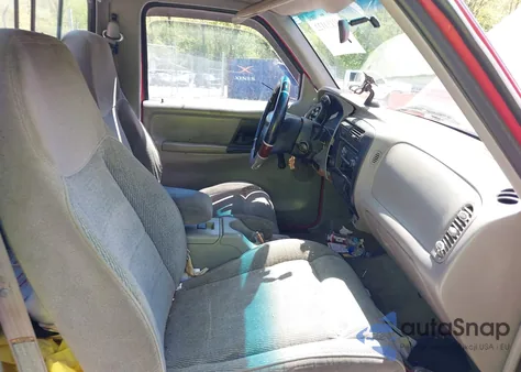 1999 Ford Ranger Super Cab из США, поврежденный, VIN 1FTZR15V8XTA02868